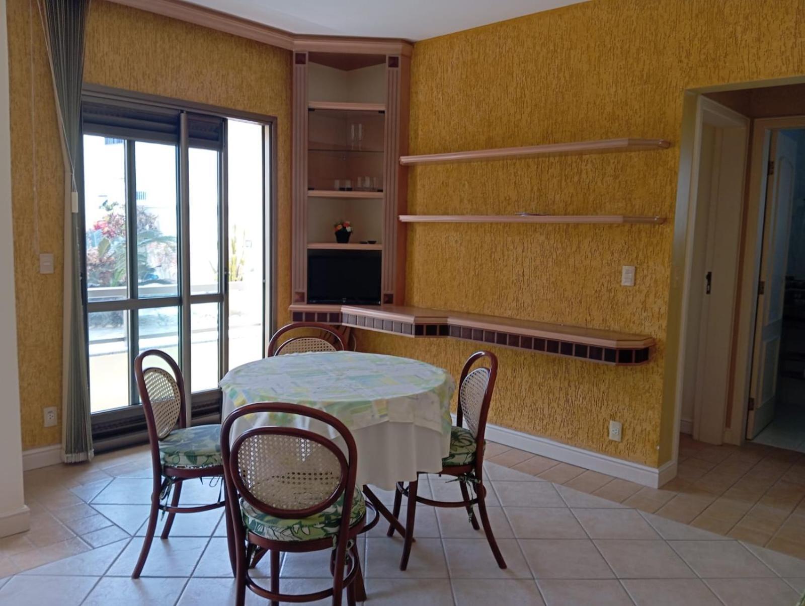Golfinhos Apart-Hotel - Apto Terreo Frente Ao Mar!!! Florianópolis 外观 照片