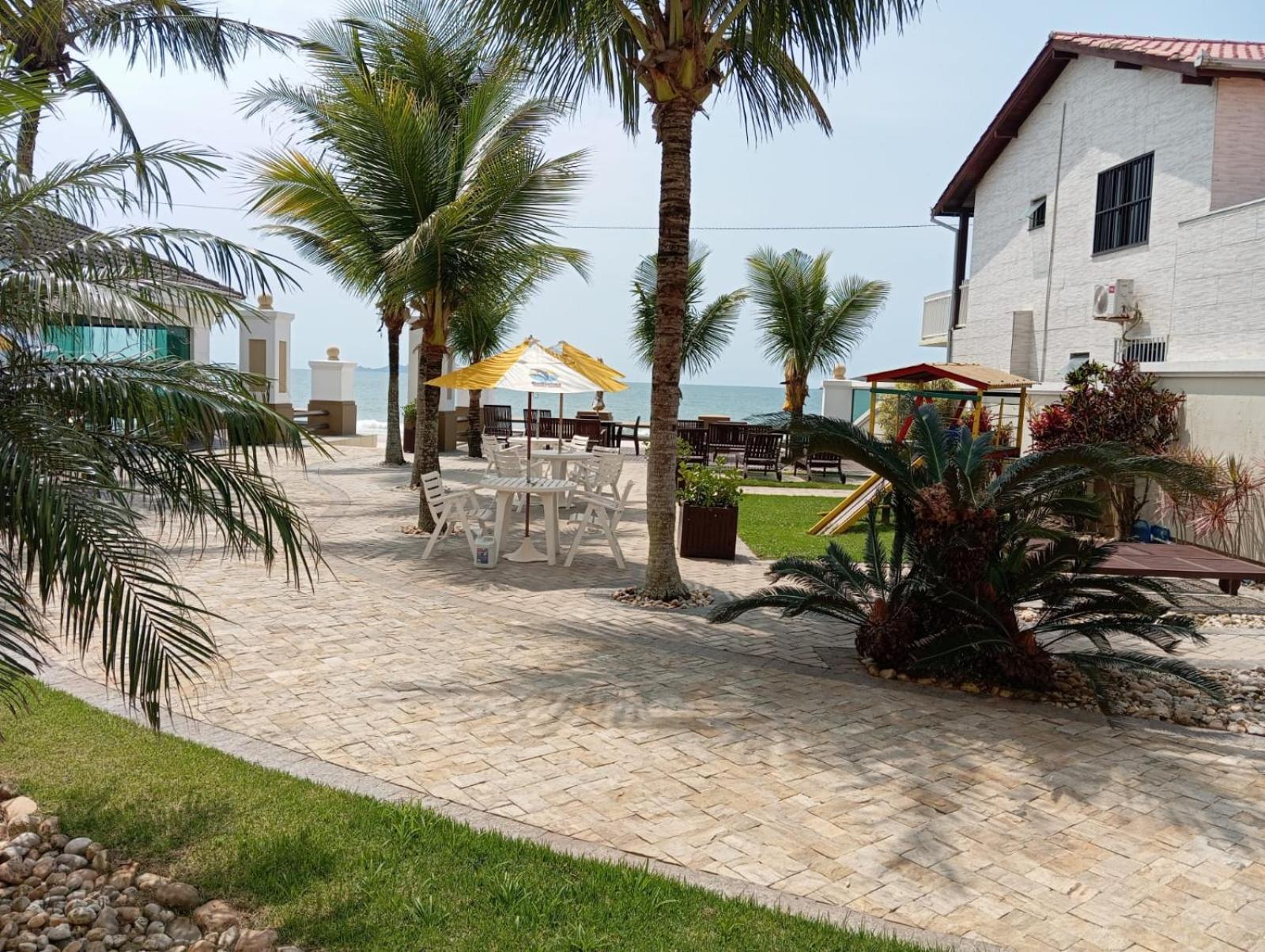 Golfinhos Apart-Hotel - Apto Terreo Frente Ao Mar!!! Florianópolis 外观 照片