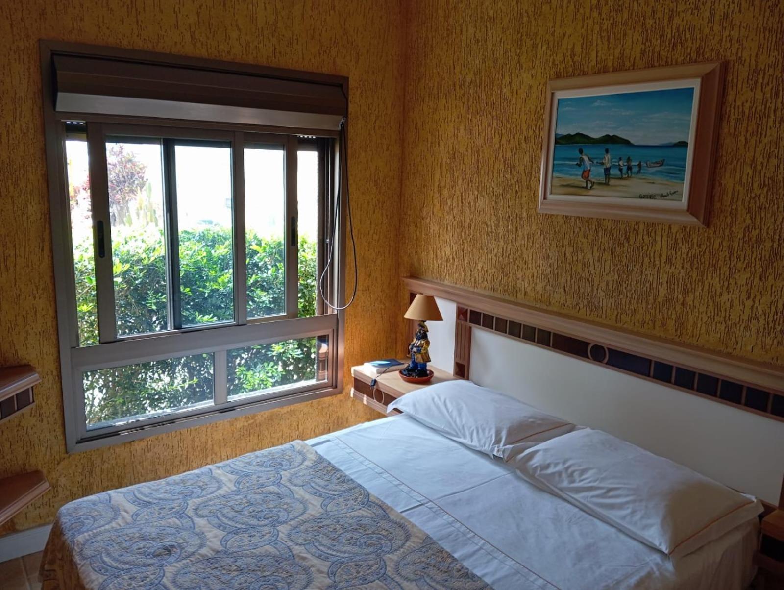 Golfinhos Apart-Hotel - Apto Terreo Frente Ao Mar!!! Florianópolis 外观 照片